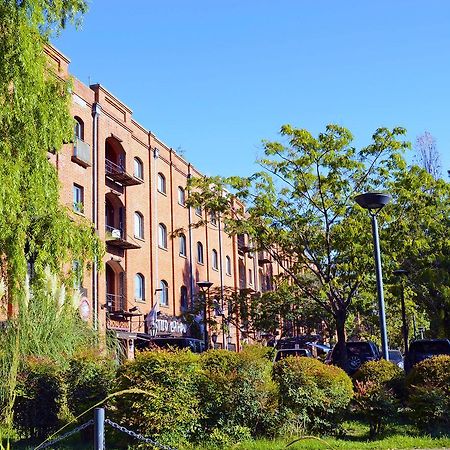 Historic Place In Puerto Madero Buenos Aires Exterior photo